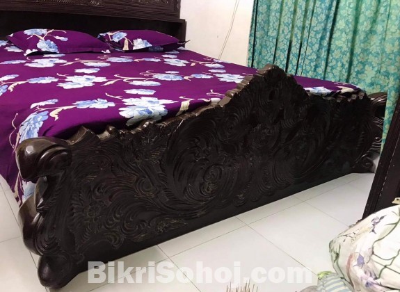 Designed Bed with Jajim ( Mattresses)